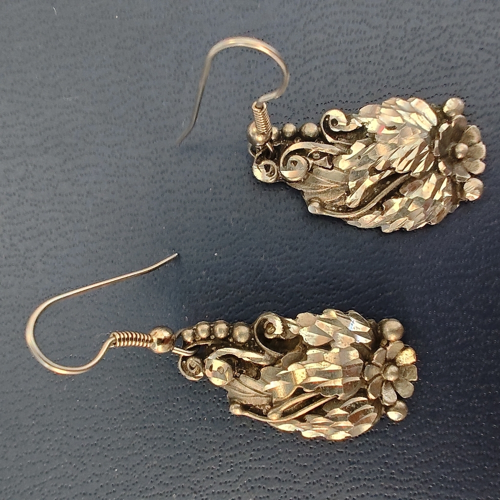 Silver Floral Earrings